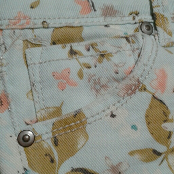VANILLA STAR Floral Print Skinny Midrise Jeans NWT - Picture 7 of 8